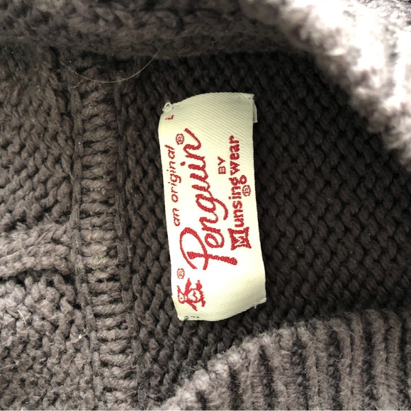Penguin L Sweater - Picture 3 of 4